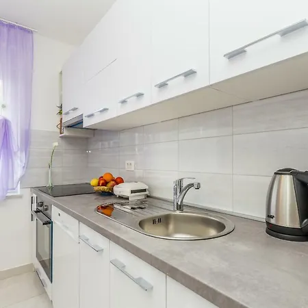 Apartment Nikky Seaview Rijeka Exterior photo